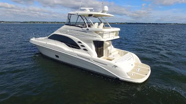 Slide: The Image of Sea Ray 580 Sedan Bridge 2005 - 4