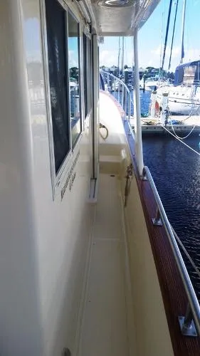 Slide: The Image of Mariner Europa Sedan 2007 - 6