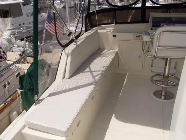 Slide: The Image of Mariner Europa Sedan 2007 - 9
