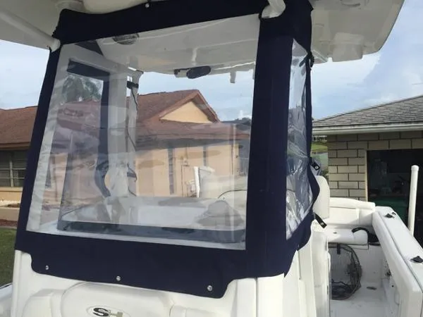 Slide: The Image of Sea Hunt 235 Ultra 2015 - 4