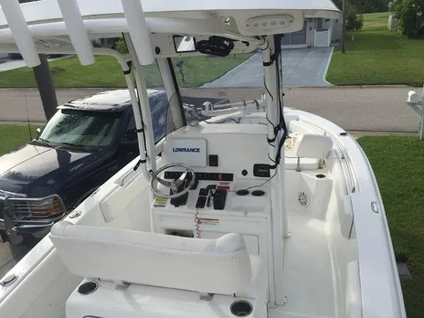 Slide: The Image of Sea Hunt 235 Ultra 2015 - 7