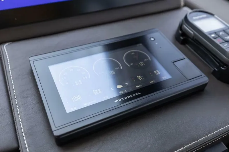 Slide: The Image of Helm Controls - 23