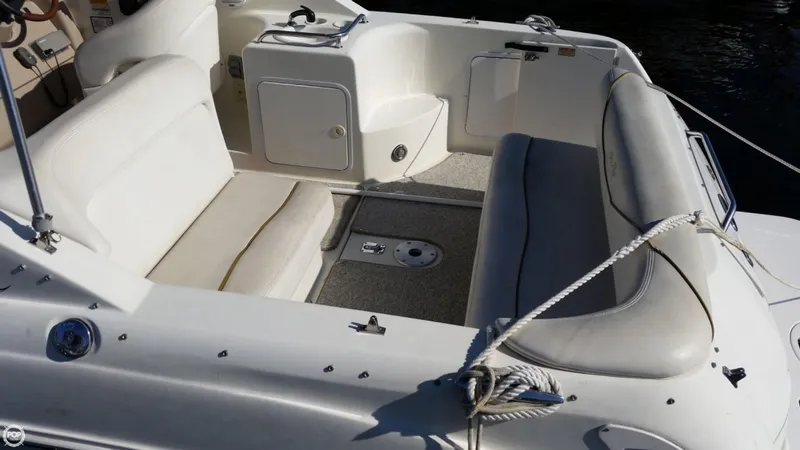 Slide: The Image of Sea Ray 260 Sundancer 2001 - 11