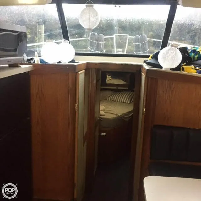 Slide: The Image of Mainship 36 Sedan Bridge 1987 - 11