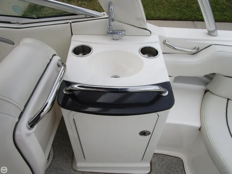Slide: The Image of Sea Ray 250 SLX 2007 - 10