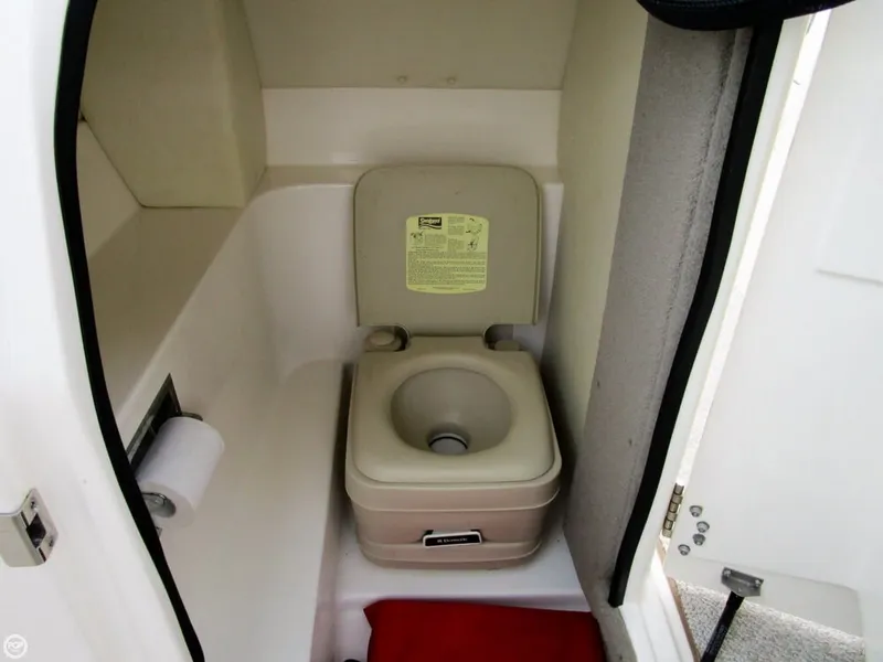 Slide: The Image of Sea Ray 250 SLX 2007 - 11