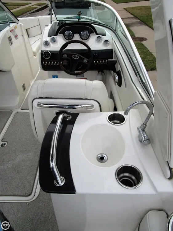 Slide: The Image of Sea Ray 250 SLX 2007 - 8