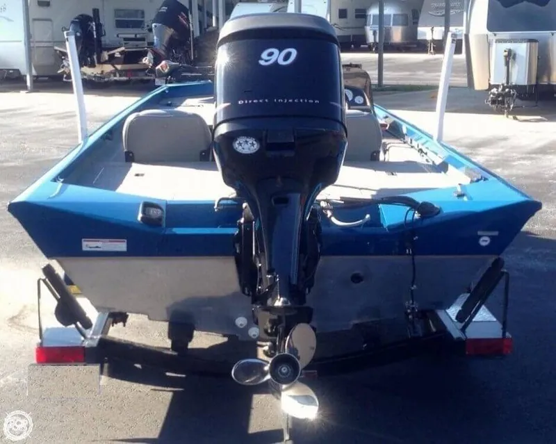 Slide: The Image of Triton TS 17 2007 - 4