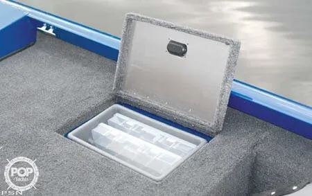 Slide: The Image of Triton TS 17 2007 - 6