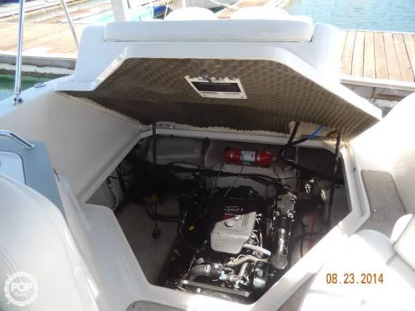 Slide: The Image of Sea Ray 240 Sundancer 2007 - 9