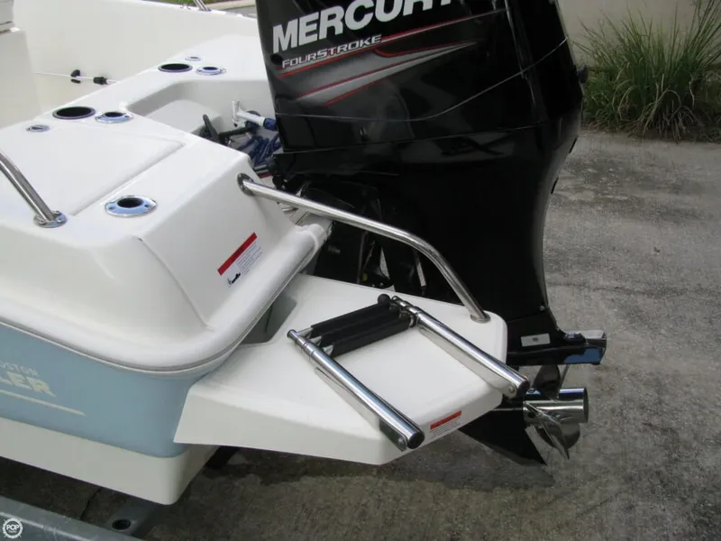 Slide: The Image of Boston Whaler 170 Dauntless 2014 - 10