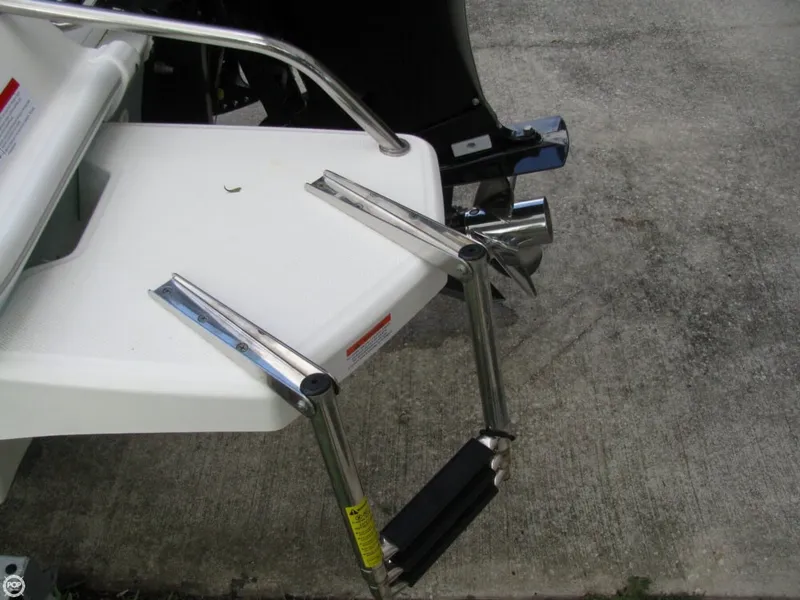 Slide: The Image of Boston Whaler 170 Dauntless 2014 - 11