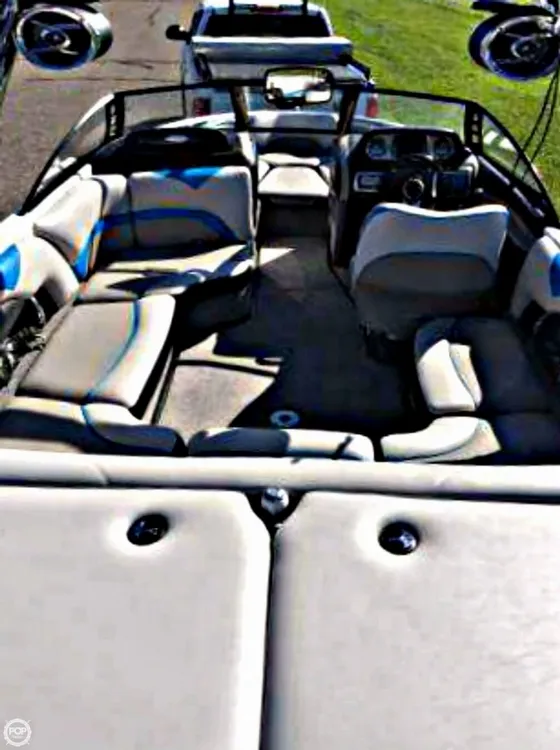 Slide: The Image of Malibu Wakesetter 21 VLX 2013 - 9