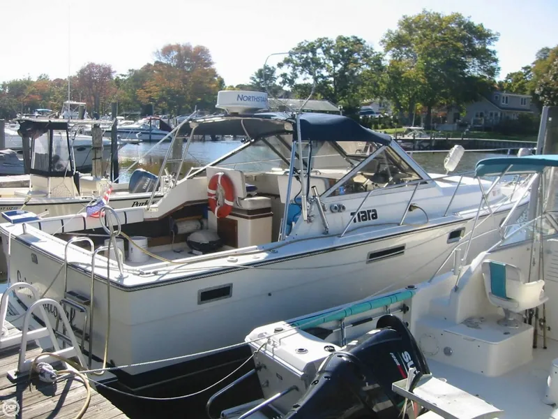 Slide: The Image of Tiara 3100 Open 1982 - 5