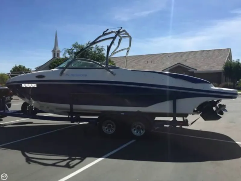 Slide: The Image of Rinker 246 Captiva Cuddy 2006 - 3