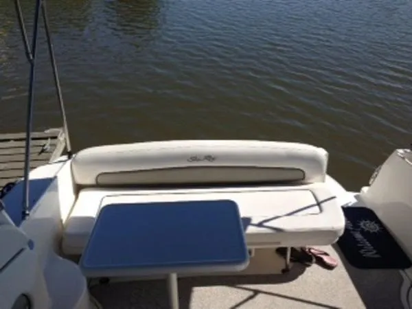 Slide: The Image of Sea Ray Sundancer 2006 - 4