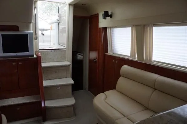 Slide: The Image of Sea Ray 480 Motor Yacht 2004 - 10