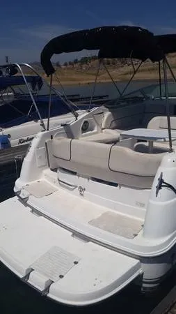 Slide: The Image of Chaparral 240 Signature 2000 - 10