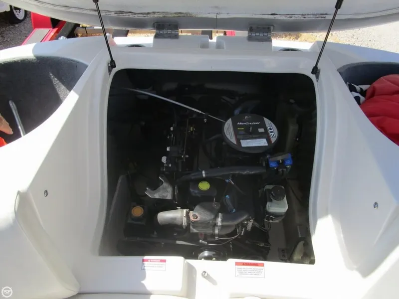 Slide: The Image of Sea Ray 175 Sport 2008 - 11