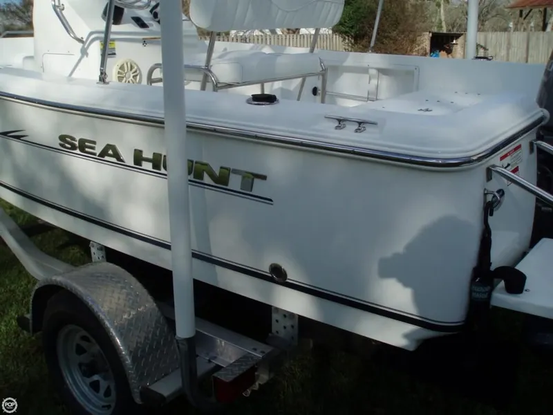 Slide: The Image of Sea Hunt Triton 177 2013 - 11