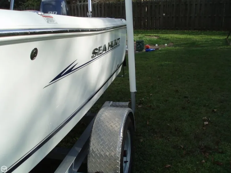 Slide: The Image of Sea Hunt Triton 177 2013 - 7