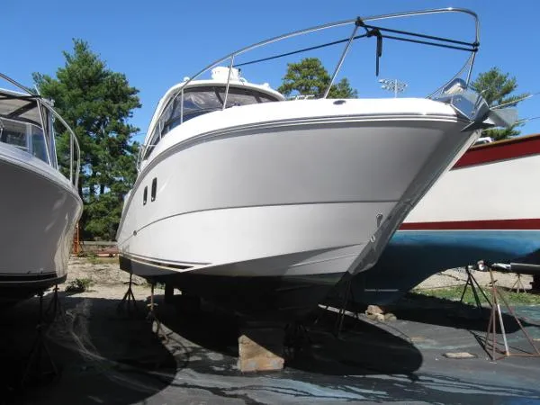 Slide: The Image of Sea Ray 330 Sundancer 2010 - 0