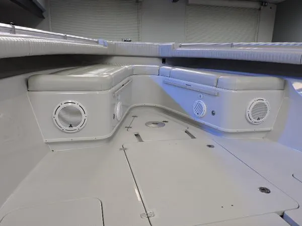 Slide: The Image of Yellowfin 42' Center Console 2010 - 1