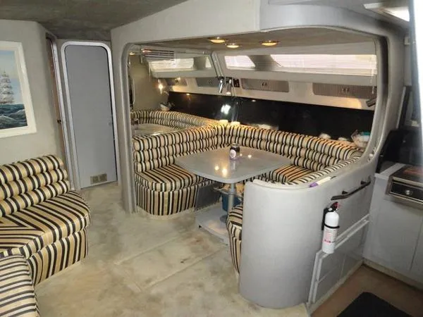 Slide: The Image of Sea Ray 460 Express Cruiser 1989 - 4
