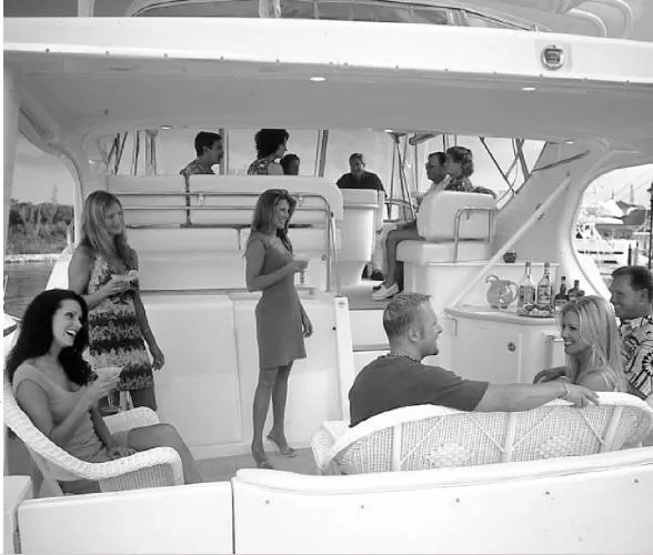Slide: The Image of Silverton 43 Motor Yacht 2004 - 10
