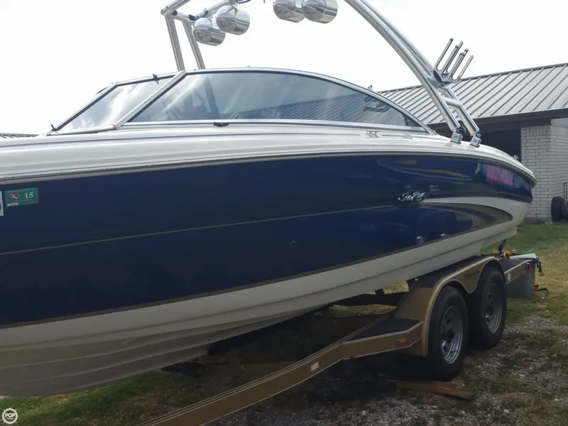 Slide: The Image of Sea Ray 210 Signature 2000 - 2
