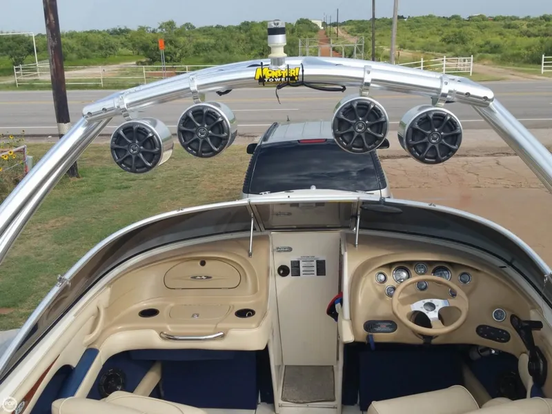 Slide: The Image of Sea Ray 210 Signature 2000 - 5