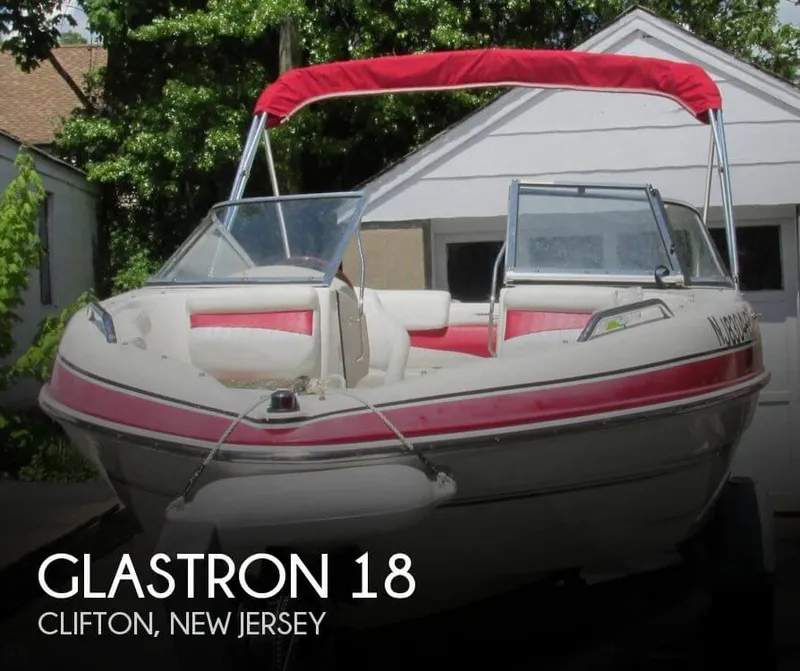 Slide: The Image of Glastron 18 2009 - 0