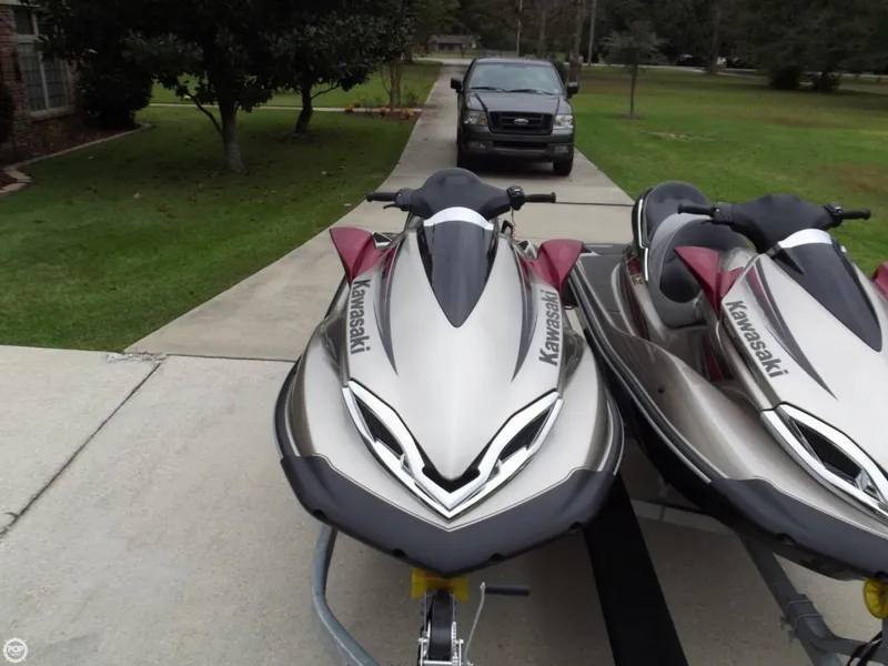 Slide: The Image of Kawasaki Ultra 300 LX 2013 - 4