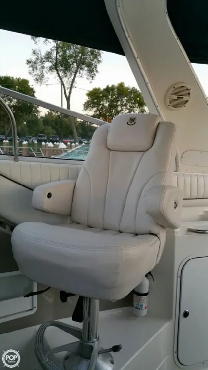 Slide: The Image of Bayliner 3255 Avanti Sunbridge 1997 - 2