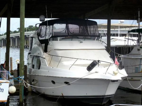 Slide: The Image of Silverton Motor Yacht 2002 - 2
