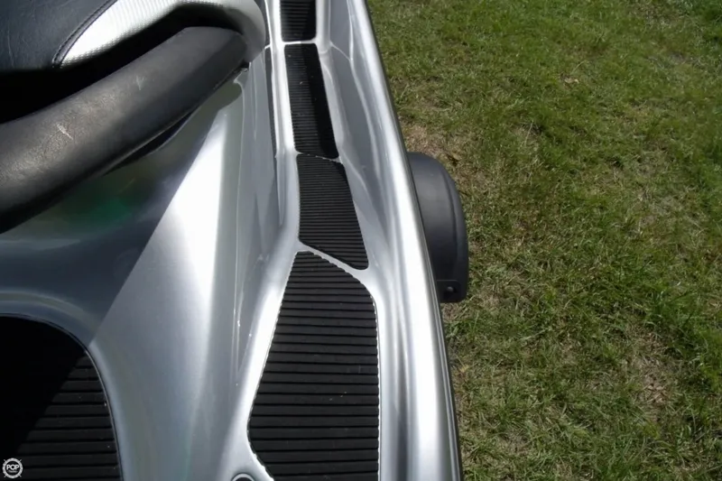 Slide: The Image of Yamaha GPR 1300 2005 - 11