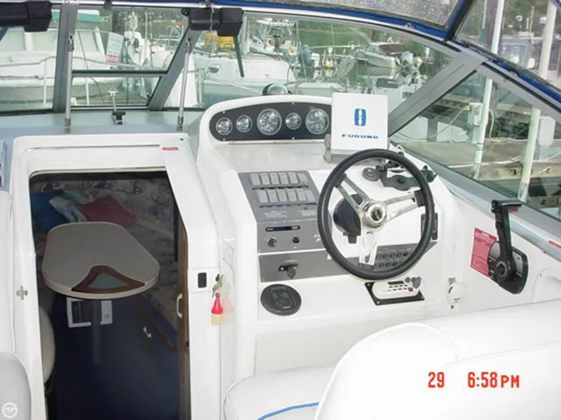 Slide: The Image of Sea Ray 270 Sundancer 1994 - 3