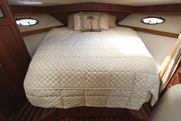 Slide: The Image of Tiara 3200 Open 2004 - 10