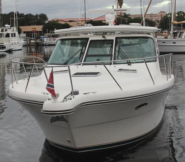 Slide: The Image of Tiara 3200 Open 2004 - 2