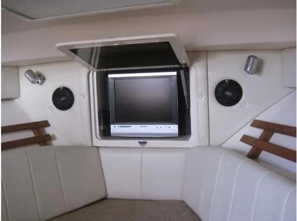 Slide: The Image of Grady-White Express 305 2007 - 4