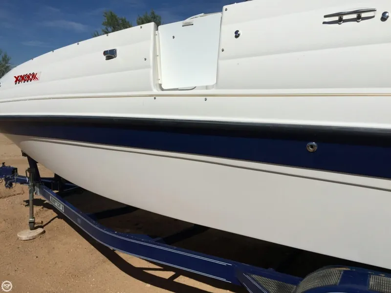 Slide: The Image of Ebbtide Mystique 2400 Fun Cruiser 2002 - 4