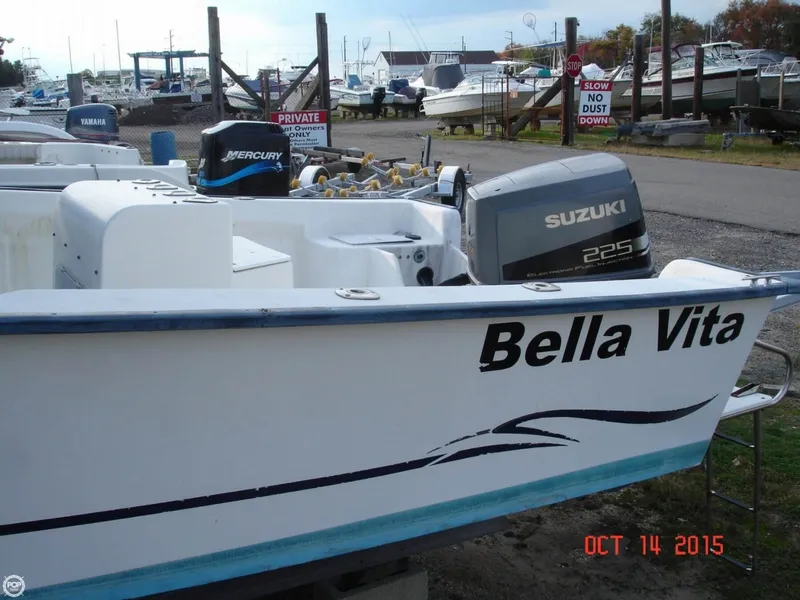 Slide: The Image of Palm Beach 235 WhiteCap Walk In Center Console 2003 - 7