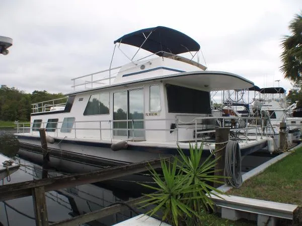 Slide: The Image of Gibson 50 Cabin Yacht 1984 - 0