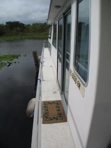 Slide: The Image of Gibson 50 Cabin Yacht 1984 - 6