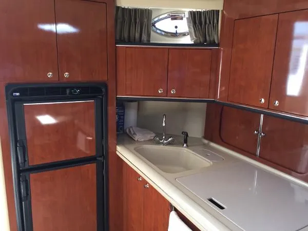 Slide: The Image of Sea Ray 460 Sundancer 2003 - 4