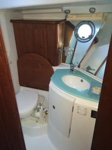 Slide: The Image of Beneteau 42 Swift Trawler 2005 - 9