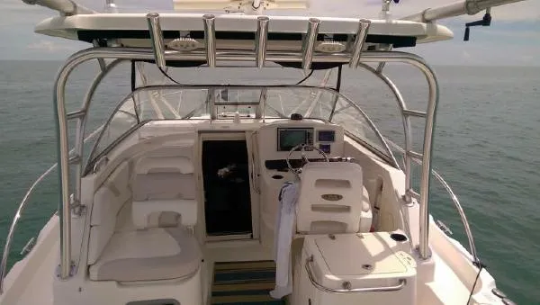Slide: The Image of Boston Whaler 305 Conquest Great Shape 2008 - 3