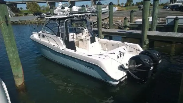 Slide: The Image of Boston Whaler 305 Conquest Great Shape 2008 - 4