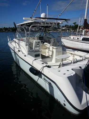 Slide: The Image of Boston Whaler 305 Conquest Great Shape 2008 - 8