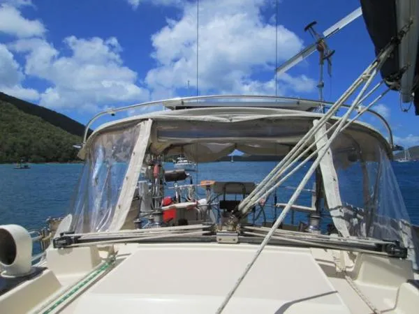 Slide: The Image of Island Packet 350 1999 - 10